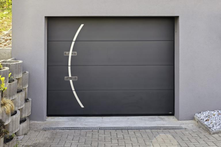 Portes de garage motorisées : le confort moderne à Mulhouse, Altkirch et Saint-Louis